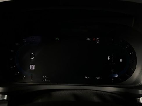 Used 2024 Volvo S60 B5 Core image 14