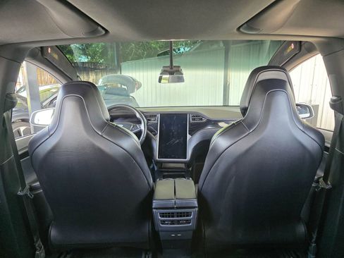Used 2018 Tesla Model X 100D AWD/4WD image 38