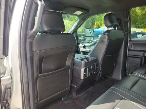 Used 2017 Ford F150 XLT w/ Equipment Group 301A Mid AWD/4WD image 12