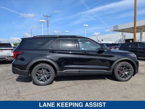 New 2026 Ford Explorer ST AWD/4WD image 6