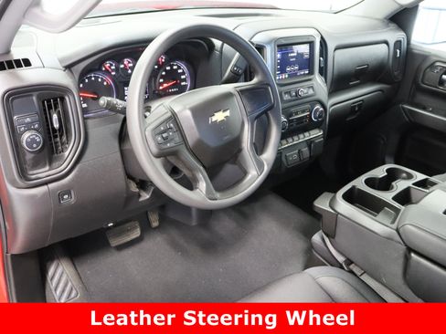 Used 2024 Chevrolet Silverado 1500 Custom image 13