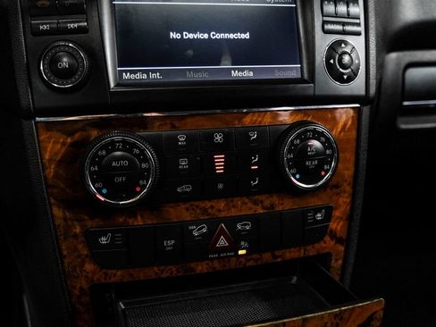 Used 2011 Mercedes-Benz ML 350 4MATIC image 32