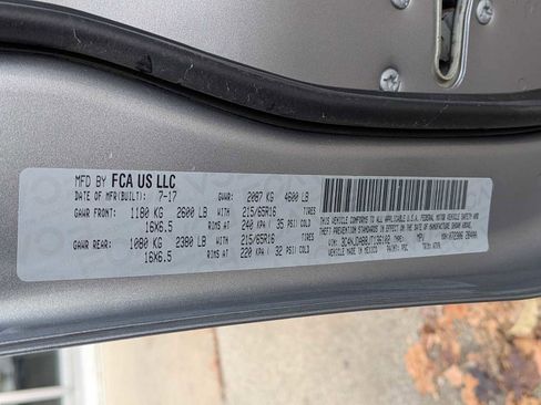 Used 2018 Jeep Compass Latitude w/ Popular Equipment Group image 32