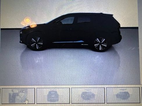 Used 2023 Nissan Rogue SL AWD/4WD image 12