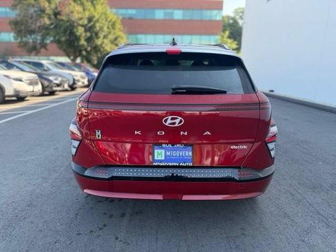 Used 2025 Hyundai Kona Limited FWD image 7