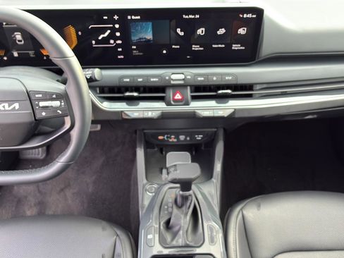 New 2026 Kia K4 GT-Line Turbo FWD image 32