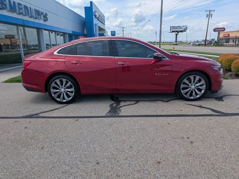 Used 2016 Chevrolet Malibu Premier w/ Driver Confidence Package II FWD image 2