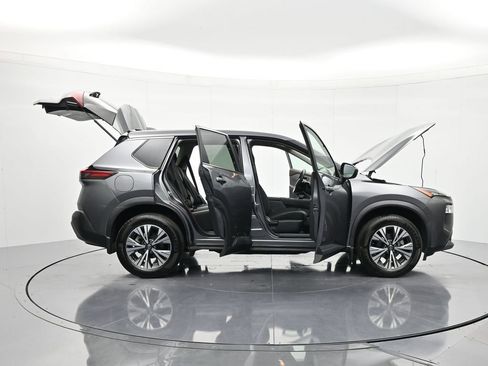 Used 2023 Nissan Rogue SV FWD image 46