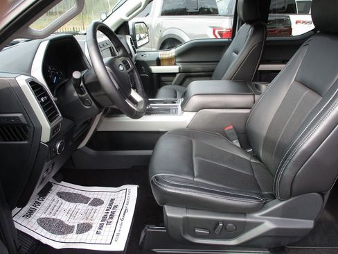 Used 2019 Ford F150 Lariat w/ Equipment Group 502A Luxury image 11