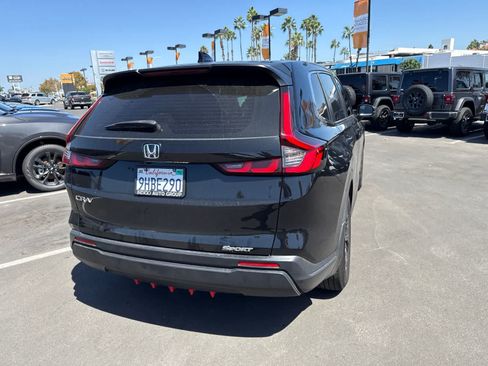 Used 2023 Honda CR-V LX image 15
