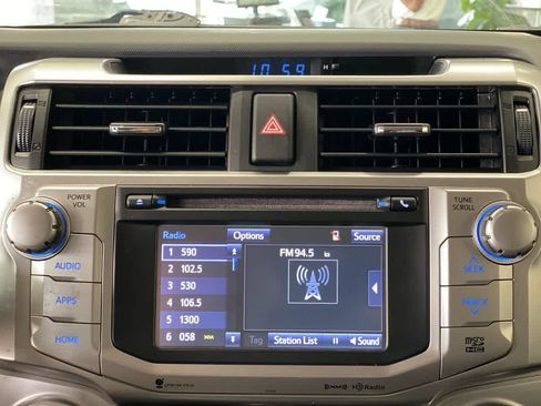 Used 2016 Toyota 4Runner SR5 AWD/4WD image 19