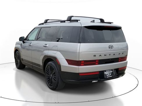Used 2025 Hyundai Santa Fe Calligraphy image 4