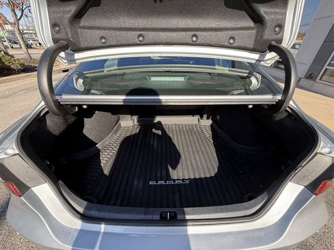 Used 2024 Toyota Camry XLE image 33