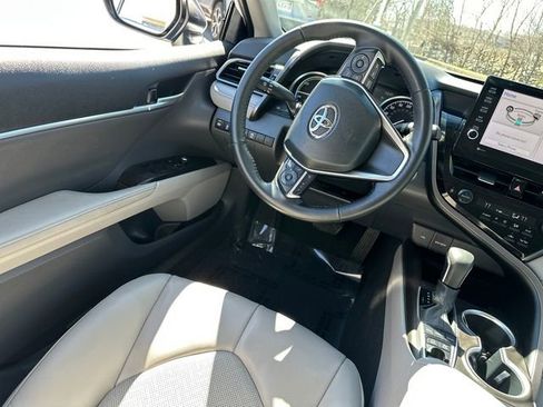 Certified 2023 Toyota Camry XLE FWD image 25