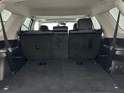 Used 2022 Toyota 4Runner SR5 Premium image 13