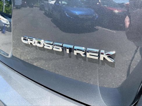 Certified 2021 Subaru Crosstrek 2.0i Premium w/ Moonroof Package AWD/4WD image 11