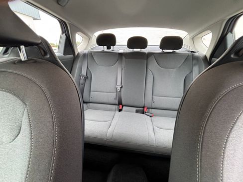 Used 2025 Kia K4 FWD image 38