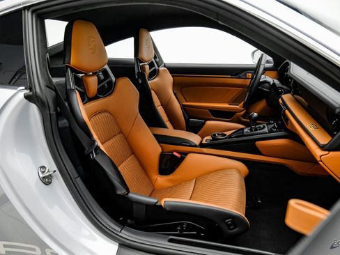 Used 2024 Porsche 911 GT3 RS image 61