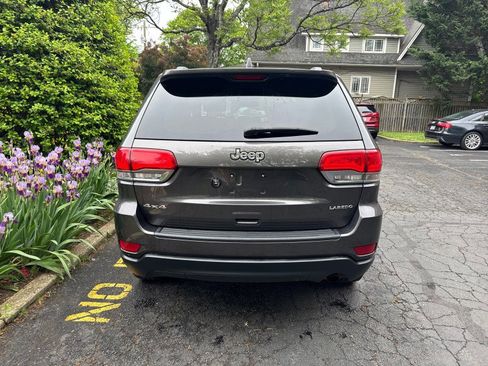 Used 2015 Jeep Grand Cherokee Laredo w/ Quick Order Package 23E AWD/4WD image 9