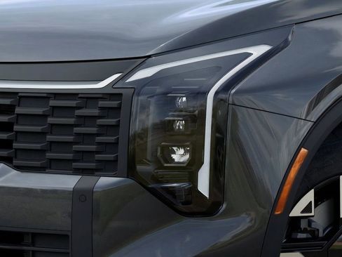 New 2026 Kia Sportage LX image 10