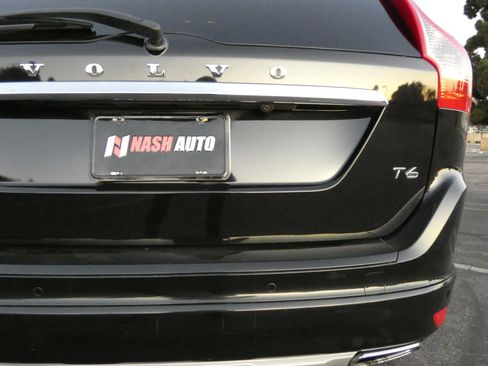 Used 2016 Volvo XC60 T6 Platinum image 9