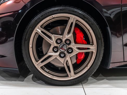 Used 2021 Chevrolet Corvette Stingray Premium Conv w/ Z51 Performance Package image 58