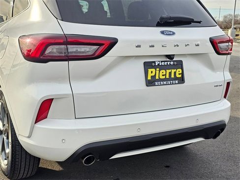 Used 2023 Ford Escape ST-Line w/ Tech Pack #1 image 7