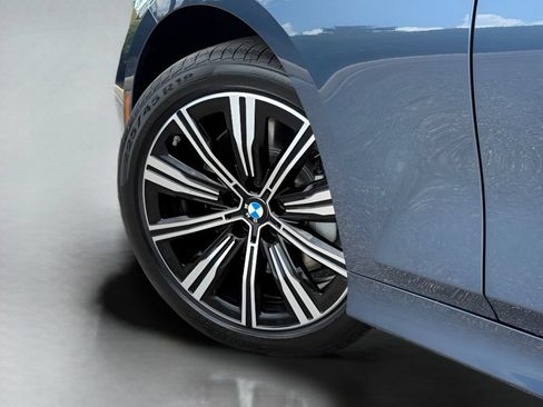 New 2026 BMW 330i Sedan w/ Premium Package RWD image 9