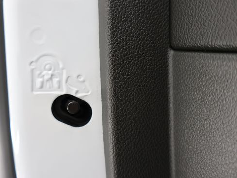 Used 2024 Chevrolet Silverado 3500 LT w/ Z71 Sport Edition image 43