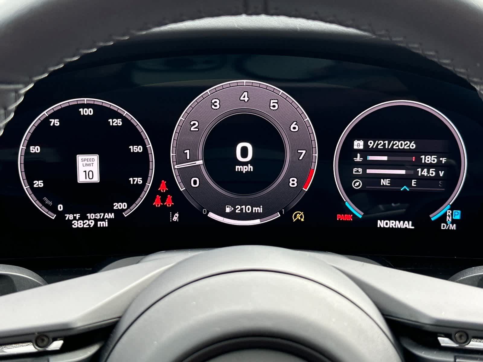 Certified 2025 Porsche 911 Carrera RWD image 28