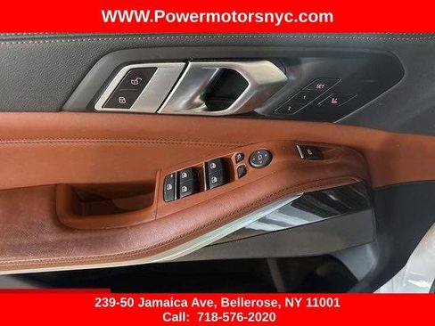 Used 2023 BMW X5 M50i w/ Premium Enhanced Package AWD/4WD image 38