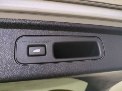 Used 2022 Honda Odyssey Elite image 15