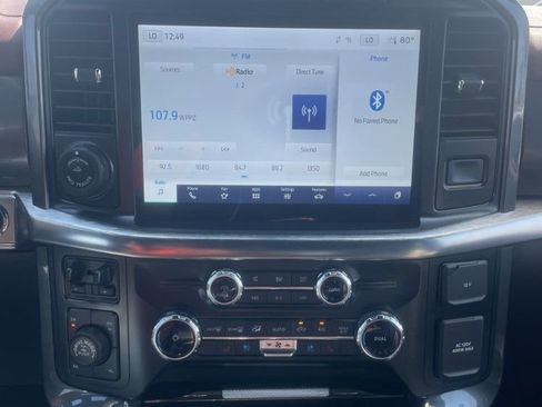 Used 2022 Ford F150 Lariat image 12