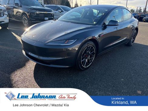 Used 2024 Tesla Model 3 Standard Range image 1