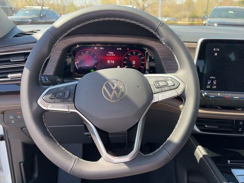 New 2026 Volkswagen Atlas SEL AWD/4WD image 14