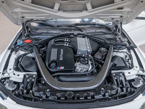 Used 2018 BMW M3 Base image 17