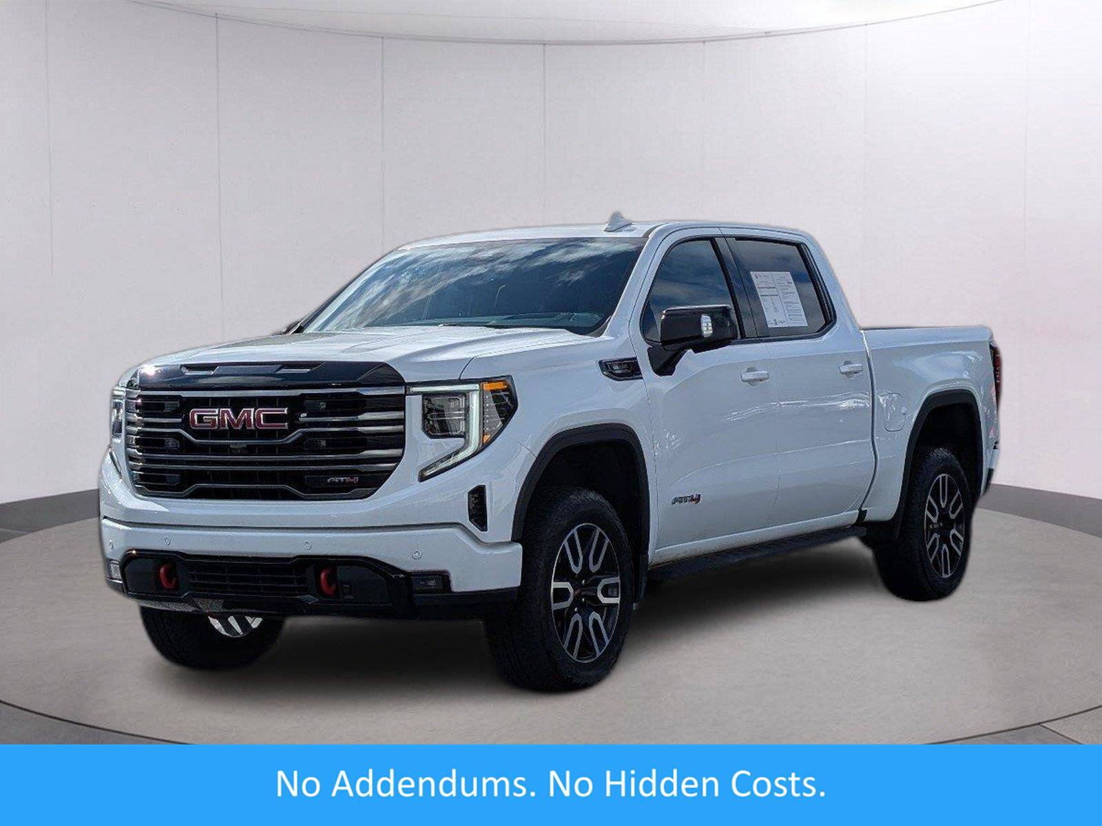 Used 2025 GMC Sierra 1500 AT4 w/ AT4 Premium Package AWD/4WD image 1