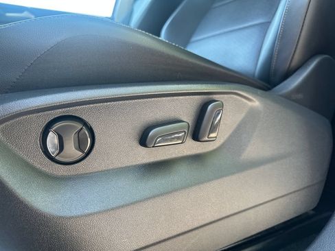 Used 2019 Volkswagen Tiguan SE AWD/4WD image 9
