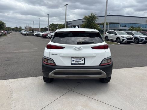 Used 2022 Hyundai Kona SE FWD image 6