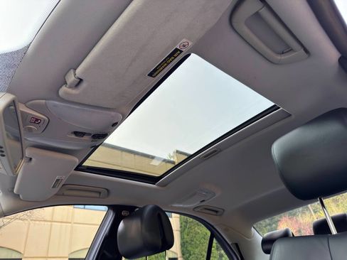 Used 2004 Mercedes-Benz S 500 4MATIC image 27