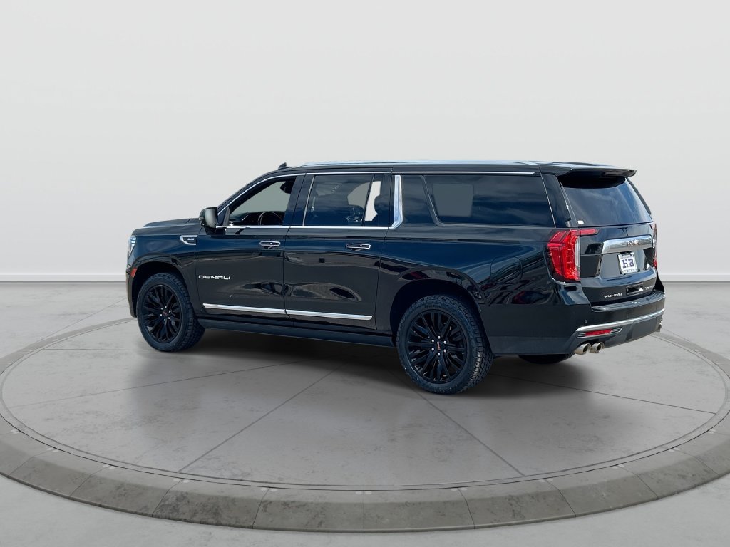Used 2023 GMC Yukon XL Denali w/ LPO, Floor Liner Package AWD/4WD image 6