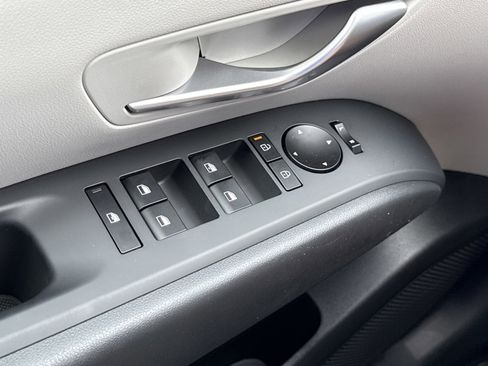 New 2026 Hyundai Tucson SE image 15