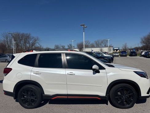 Used 2023 Subaru Forester Sport image 8