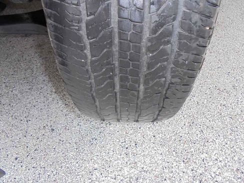 Used 2019 GMC Canyon SLE w/ SLE Convenience Package image 5