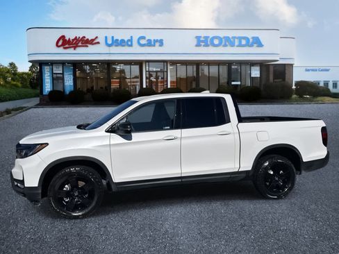 Used 2026 Honda Ridgeline Black Edition image 2