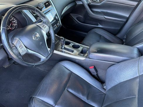 Used 2013 Nissan Altima 2.5 SL FWD image 9