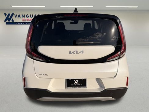 Used 2023 Kia Soul LX w/ Option Group 015 image 3