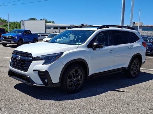 Used 2023 Subaru Ascent Onyx Edition Limited AWD/4WD image 3