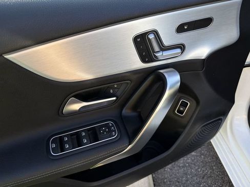 Used 2021 Mercedes-Benz A 220 4MATIC image 16