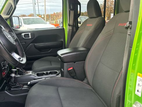 Used 2018 Jeep Wrangler Unlimited Rubicon image 12